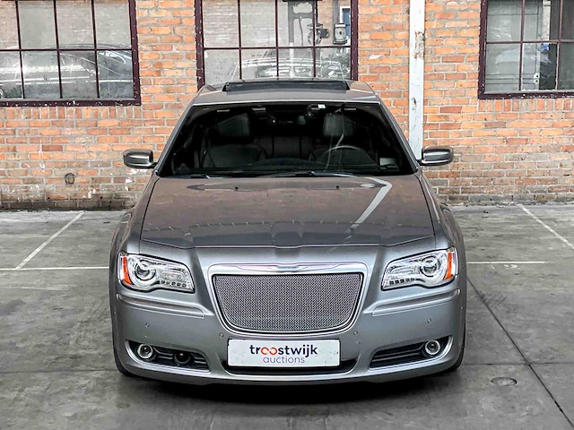 Chrysler 300c ld hemi facelift 5.7 v8 367pk 2014 - afbeelding 46 van  49