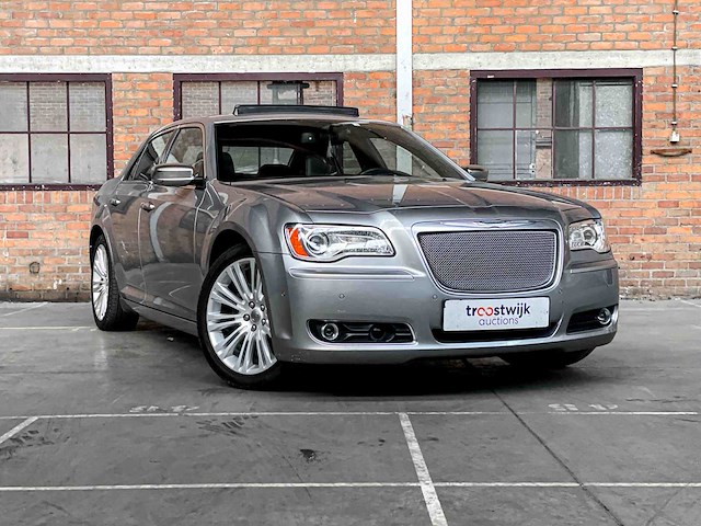 Chrysler 300c ld hemi facelift 5.7 v8 367pk 2014 - afbeelding 47 van  49