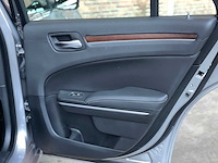 Chrysler 300c ld hemi facelift 5.7 v8 367pk 2014 - afbeelding 13 van  49