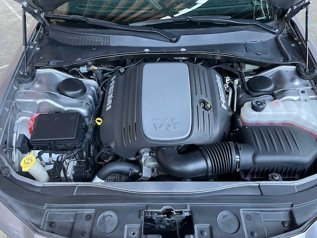 Chrysler 300c ld hemi facelift 5.7 v8 367pk 2014 - afbeelding 36 van  49
