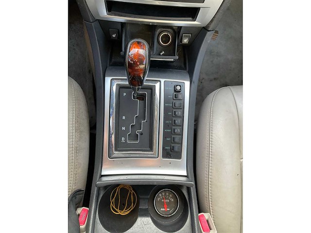 Chrysler c300 - 5.7 v8 hemi - “westwind coachworks” limousine - afbeelding 12 van  26