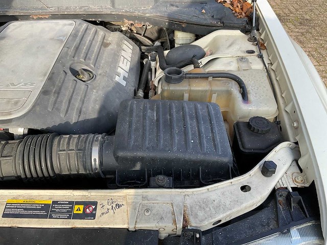 Chrysler c300 5.7 v8 hemi “westwind coachworks” limousine - afbeelding 15 van  49