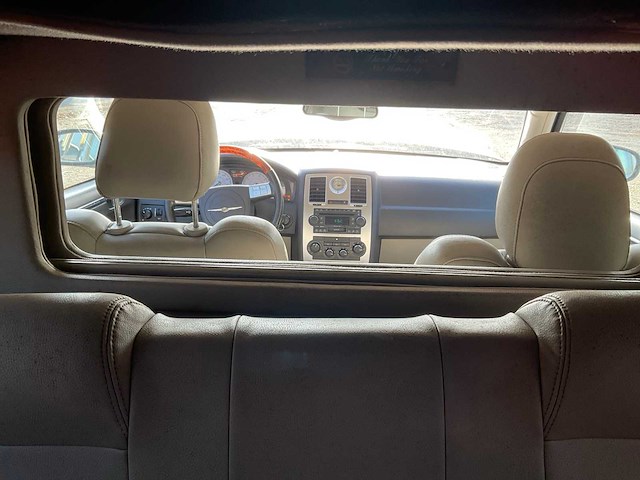 Chrysler c300 5.7 v8 hemi “westwind coachworks” limousine - afbeelding 42 van  49