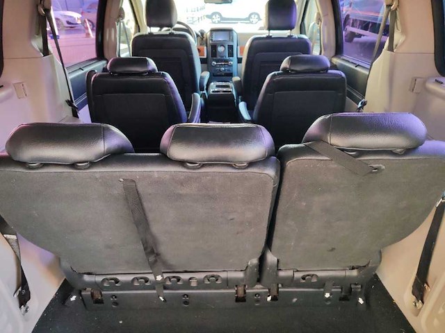 Chrysler grand voyager 2.8 crd lx 2009 | 98-jpk-3 - afbeelding 7 van  32