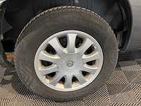 Chrysler grand voyager 3.3i v6 business edition, 84-xd-jn - afbeelding 15 van  18
