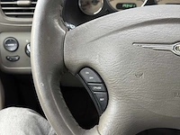 Chrysler grand voyager 3.3i v6 lx 7pers. | 11-sk-jd - afbeelding 5 van  27