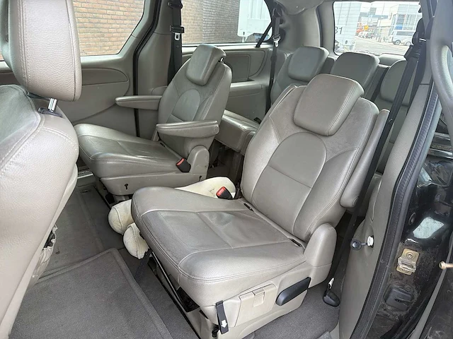 Chrysler grand voyager 3.3i v6 lx 7pers. | 11-sk-jd - afbeelding 8 van  27