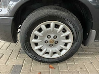 Chrysler grand voyager rouwauto 13-jk-nn 2005 marge auto - afbeelding 8 van  43