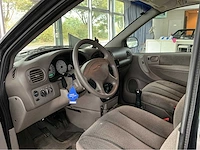 Chrysler grand voyager rouwauto 13-jk-nn 2005 marge auto - afbeelding 22 van  43