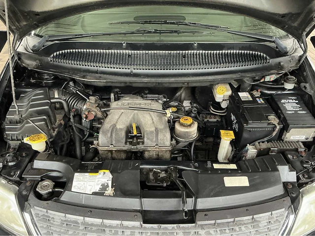 Chrysler grand voyager rouwauto 13-jk-nn 2005 marge auto - afbeelding 37 van  43
