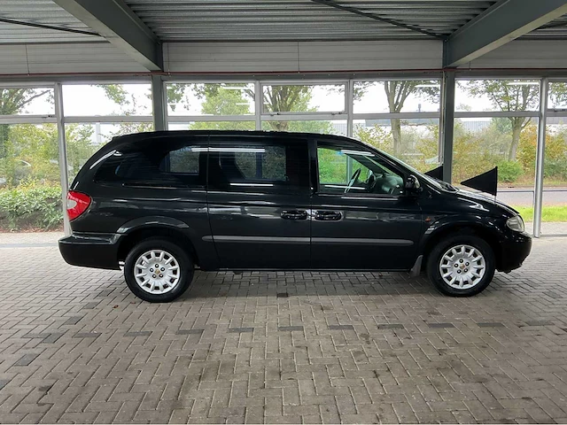 Chrysler grand voyager rouwauto 13-jk-nn 2005 marge auto - afbeelding 40 van  43