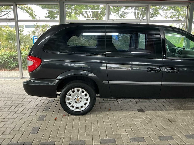 Chrysler grand voyager rouwauto 13-jk-nn 2005 marge auto - afbeelding 41 van  43
