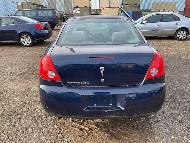 Chrysler pontiac g6 personenauto - afbeelding 18 van  19