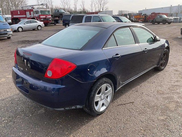 Chrysler pontiac g6 personenauto - afbeelding 12 van  17