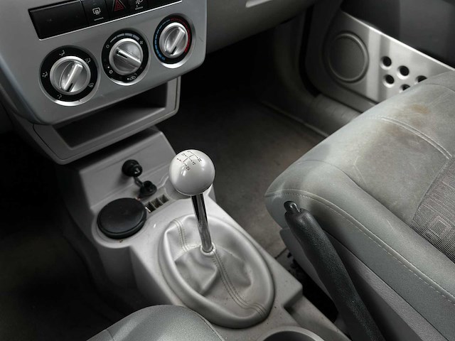 Chrysler pt cruiser 1.6i classic 116pk 2006 (origineel-nl), 41-sl-xj - afbeelding 15 van  39