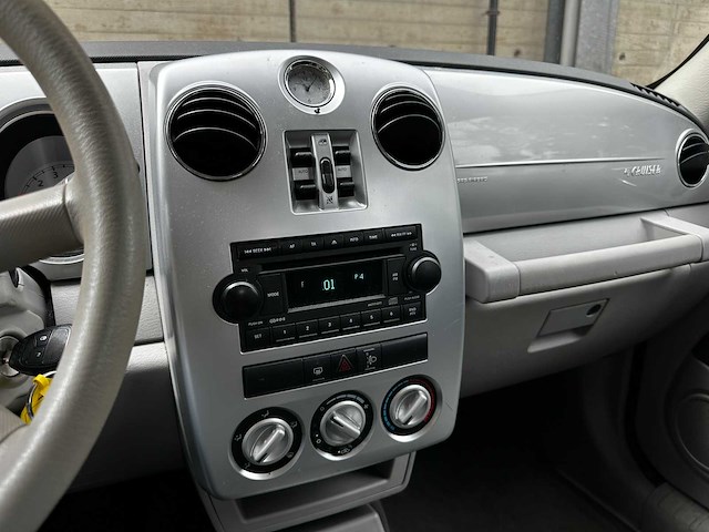 Chrysler pt cruiser 1.6i classic 116pk 2006 (origineel-nl), 41-sl-xj - afbeelding 16 van  39