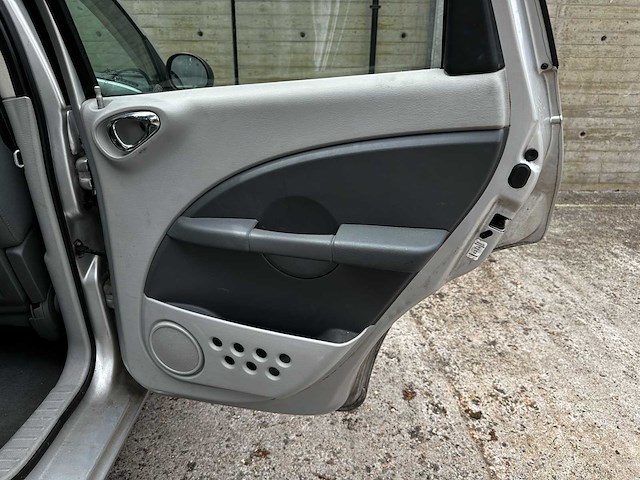 Chrysler pt cruiser 1.6i classic 116pk 2006 (origineel-nl), 41-sl-xj - afbeelding 23 van  39