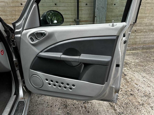 Chrysler pt cruiser 1.6i classic 116pk 2006 (origineel-nl), 41-sl-xj - afbeelding 25 van  39