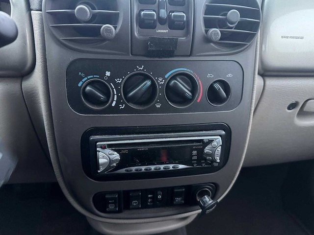 Chrysler pt cruiser 2.0-16v limited automaat 96-hn-hk - afbeelding 18 van  26