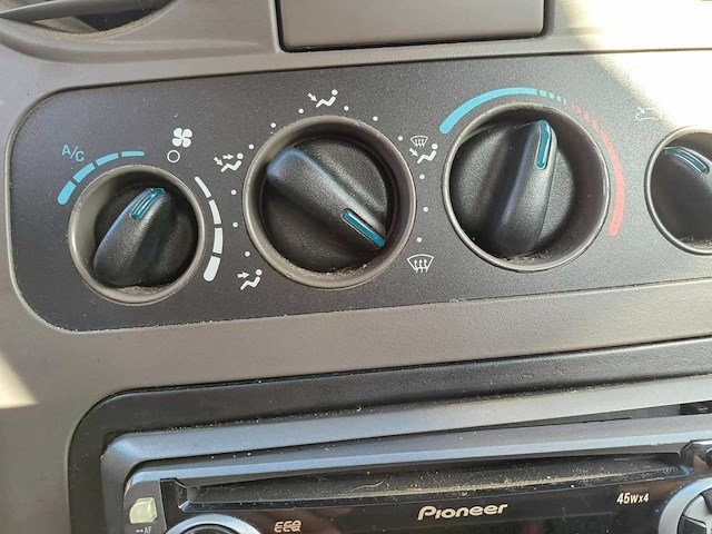 Chrysler pt cruiser 2.0 16v touring, 98-gv-bx - afbeelding 4 van  30