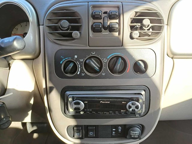 Chrysler pt cruiser 2.0 16v touring, 98-gv-bx - afbeelding 14 van  30