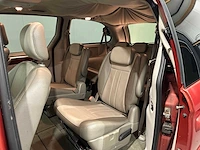 Chrysler town & country 73-hjt-9 - afbeelding 2 van  22