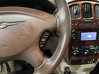 Chrysler town & country 73-hjt-9 - afbeelding 7 van  22