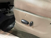 Chrysler town & country 73-hjt-9 - afbeelding 13 van  22