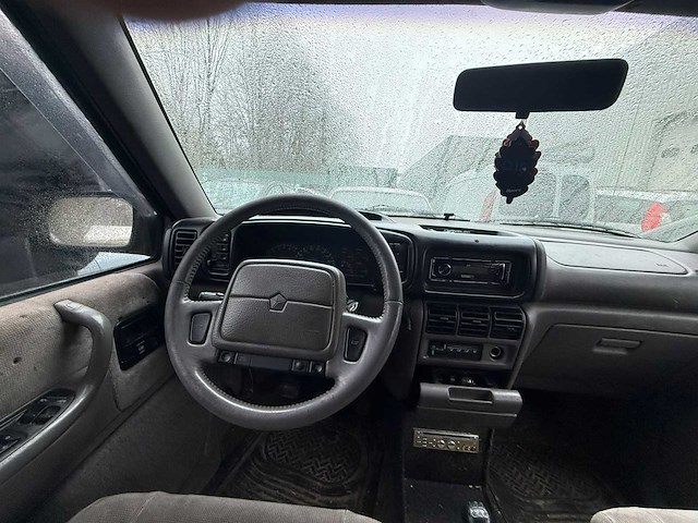 Chrysler voyager 2.5i se superior, lz-gj-72 - afbeelding 1 van  3
