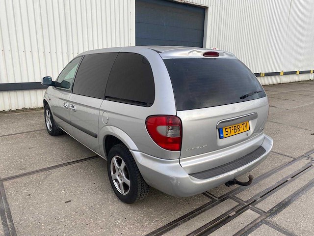 Chrysler voyager 2.8 crd se 57brtv - afbeelding 10 van  16