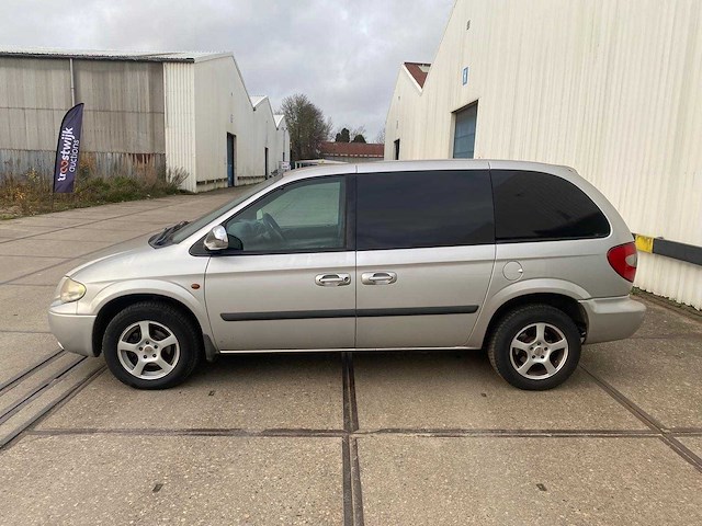 Chrysler voyager 2.8 crd se 57brtv - afbeelding 3 van  16