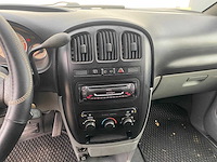 Chrysler voyager 2.8 crd se 57brtv - afbeelding 7 van  16
