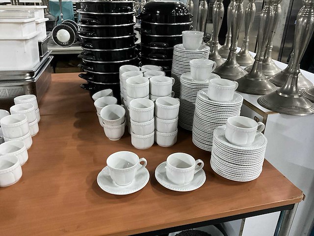 Churchill koffiekoppen met schotel (42x) - afbeelding 1 van  5