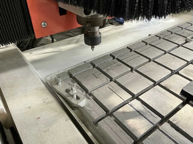 Cielle - 1997 - alfa 50x35 - horizontaal cnc-bewerkingscentrum - afbeelding 3 van  21