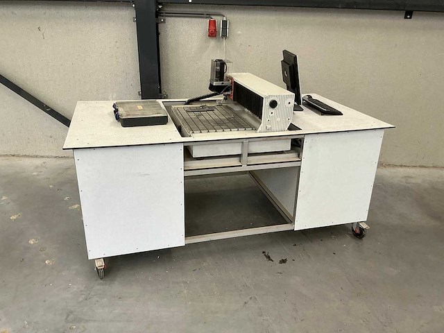 Cielle - 1997 - alfa 50x35 - horizontaal cnc-bewerkingscentrum - afbeelding 16 van  21