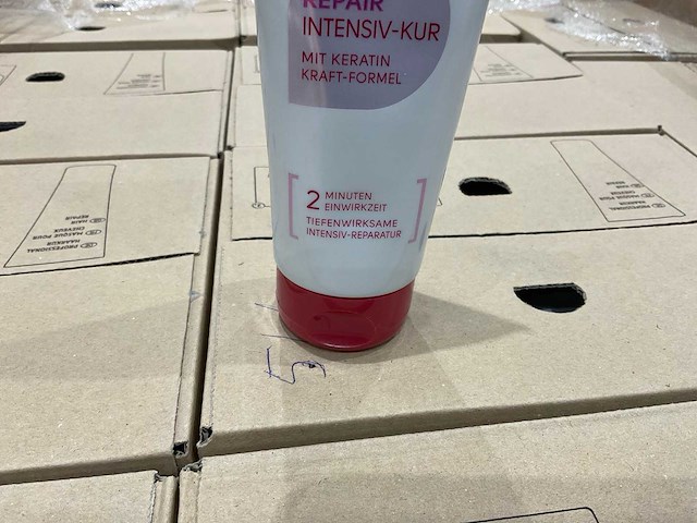 Cien - professional - keratine - professionele haar herstel kuur 250 ml (546x) - afbeelding 6 van  8