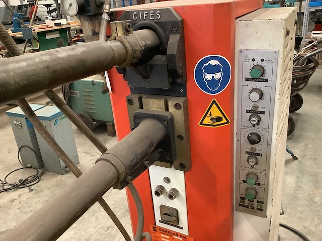Cifes - puntlasmachine - afbeelding 4 van  4