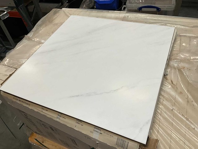 Cifre wand-vloertegel 92 m2 - afbeelding 1 van  6