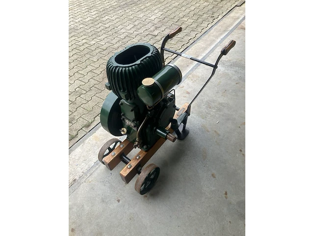 Cilinder stationair motor, wolseij, groen, 1959 - afbeelding 4 van  8