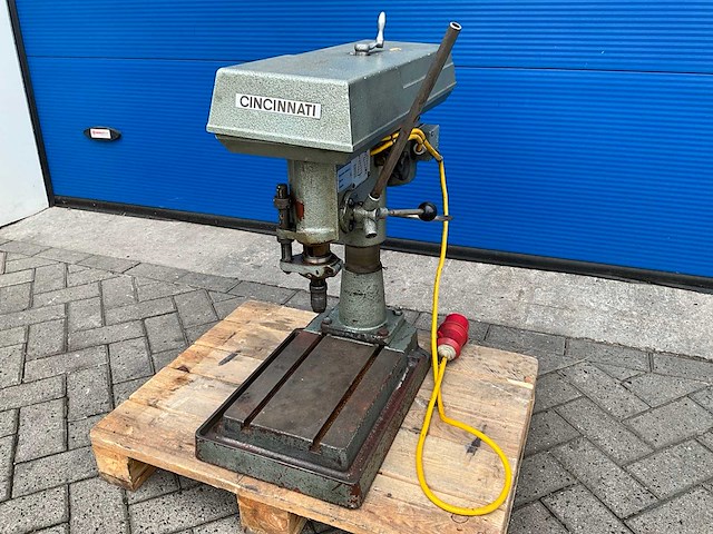 Cincinnati - mt - tafel boormachine - afbeelding 1 van  12