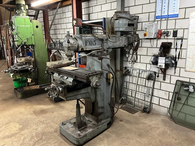 Cincinnati universele boor- en freesmachine - afbeelding 5 van  11