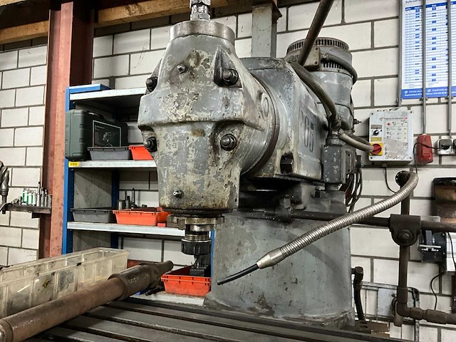 Cincinnati universele boor- en freesmachine - afbeelding 6 van  11