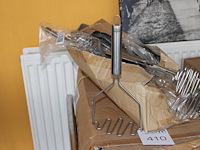 Circa 100 stampers voorzien van unox reclame - afbeelding 1 van  3