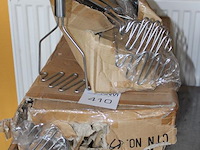 Circa 100 stampers voorzien van unox reclame - afbeelding 3 van  3