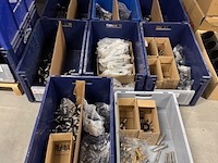 Circa 250 diverse perskoppeling, henco - afbeelding 1 van  9