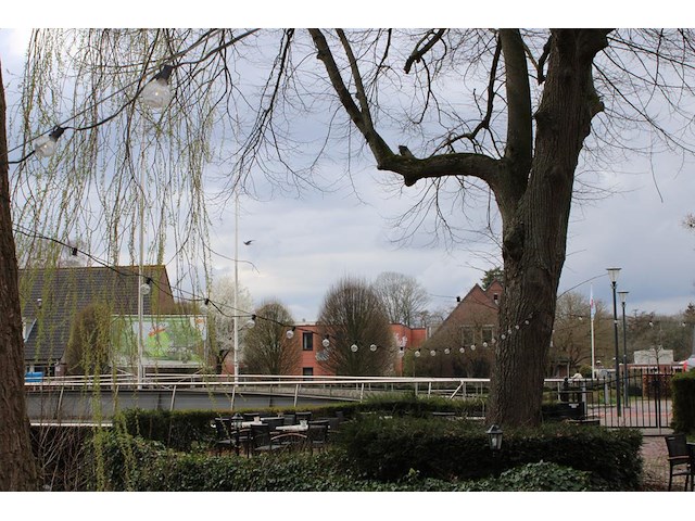 Circa 30 meter met buiten verlichting. dient door uzelf gedemonteerd te worden, op aanwijzing personeel. - afbeelding 2 van  3