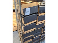 Circa 45 bureaubladen met lade - afbeelding 2 van  3