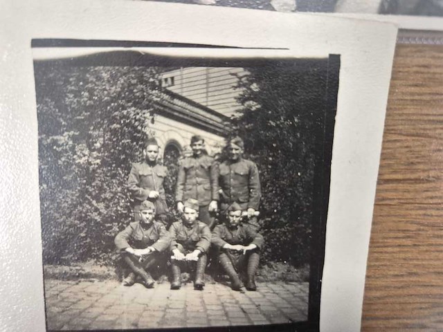 Circa 77x oude ansichtkaarten en foto’s van mensen en portretten - afbeelding 4 van  21