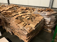 Circa 9m3 hardhout + stookton - afbeelding 1 van  5