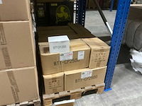 Circulatie pomp 2500 ltr/h opvoer 3,1 mtr (98x) - afbeelding 6 van  6
